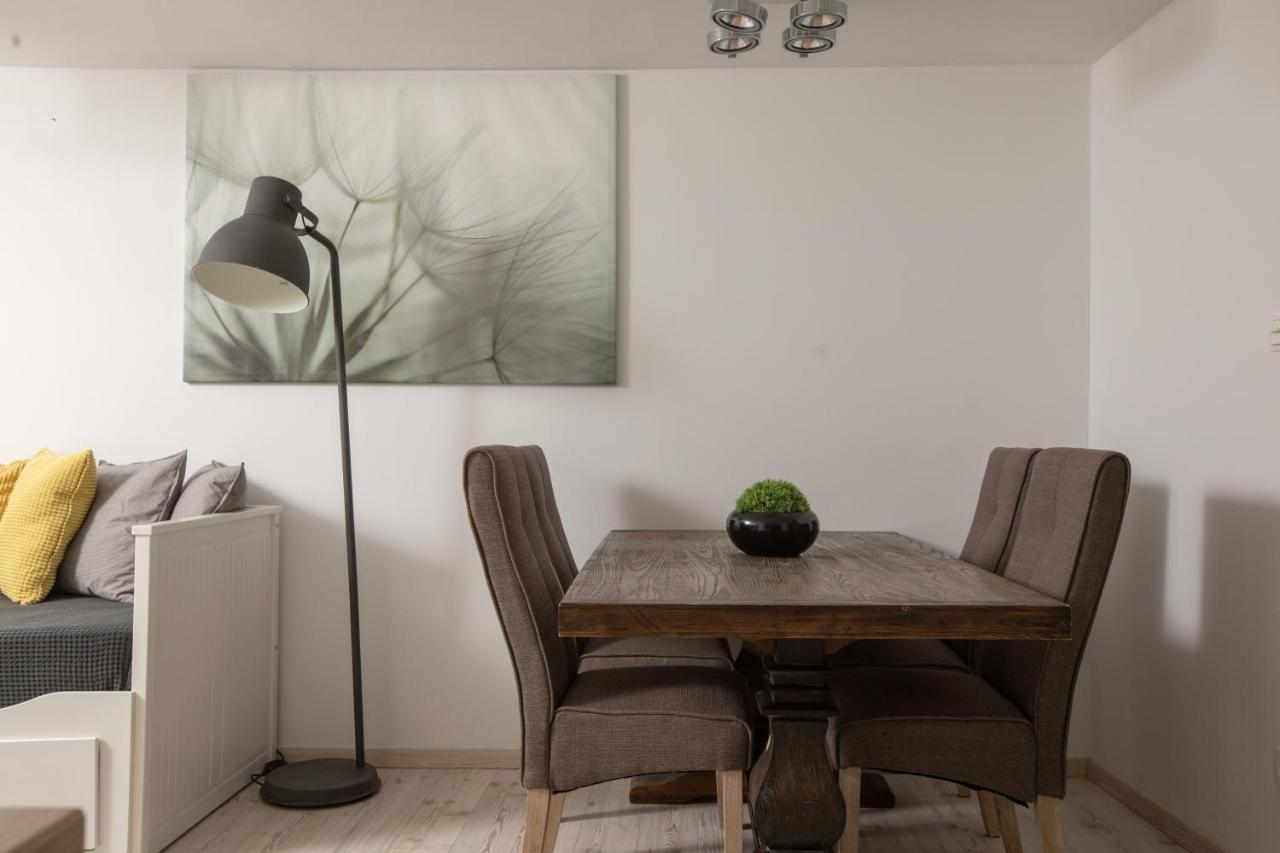 Apartment Coastal Villa ماكارسكا المظهر الخارجي الصورة