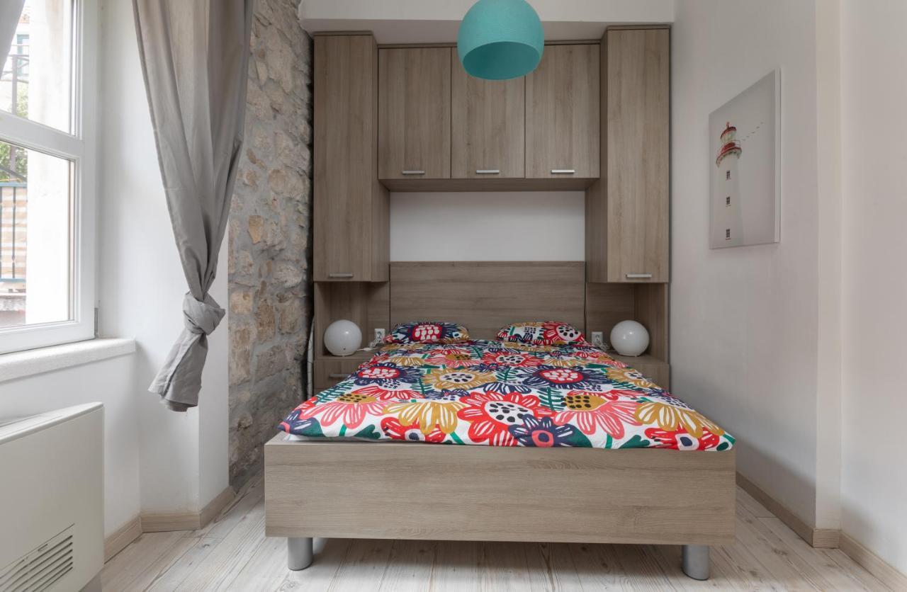 Apartment Coastal Villa ماكارسكا المظهر الخارجي الصورة